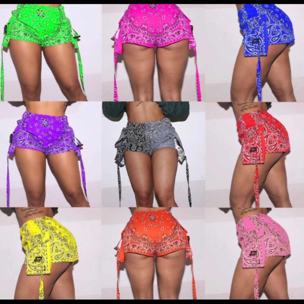 bandanna colored shorts